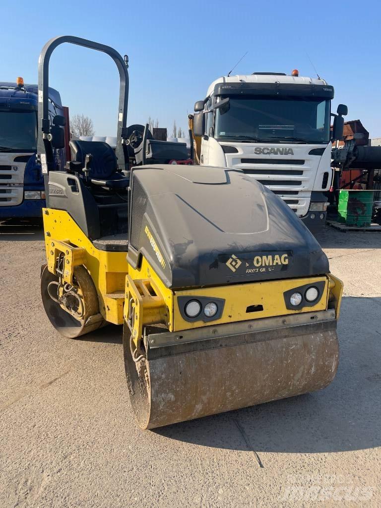 Bomag BW 120 AD-5 Двойни барабанни ролки
