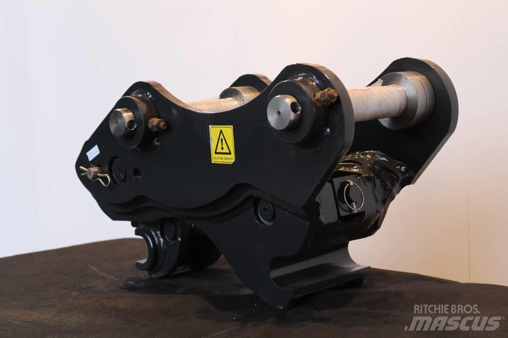 JCB 3CX Товарач със заден ексватор