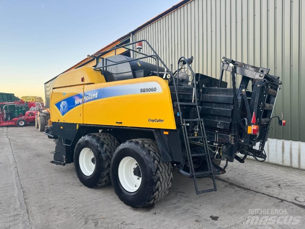 New Holland BB 9060 Балопреси квадратни

