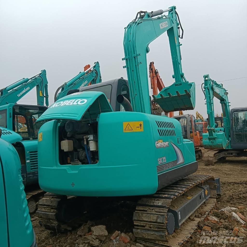 Kobelco SK75-8 Средни екскаватори 7т - 12т