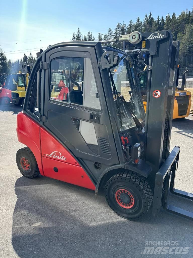 Linde H 25 D Дизелови камиони