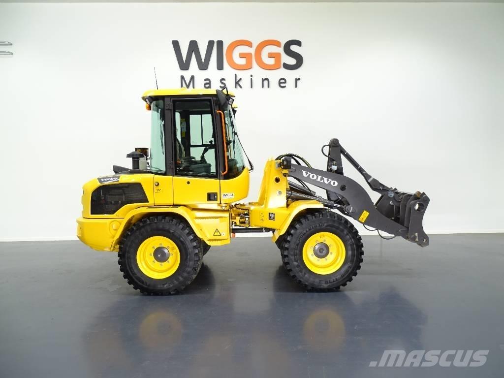 Volvo L35HT Колесни товарачи