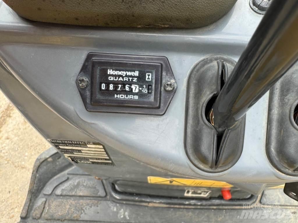 Yanmar SV08 (1C096) Мини екскаватори < 7 т