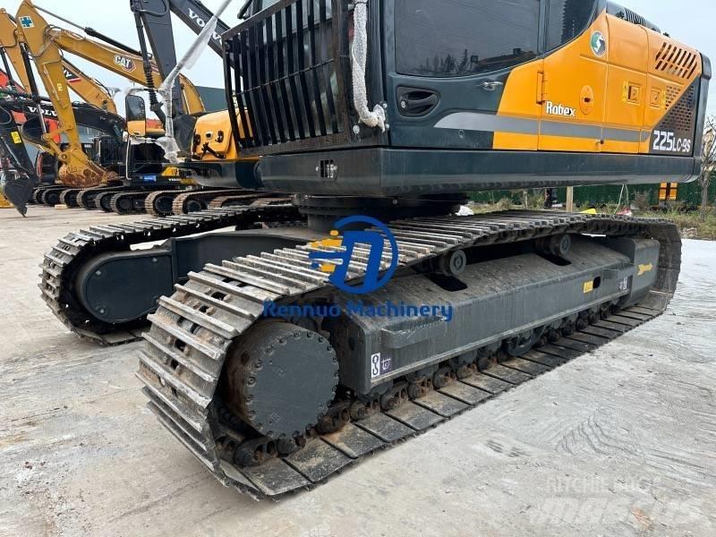 Hyundai 225LC-9S Верижен екскаватор