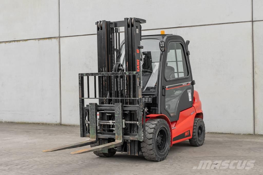 Manitou MI 35 D Дизелови камиони