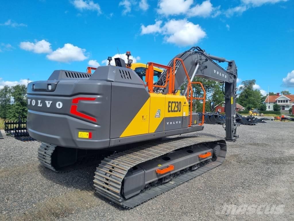 Volvo EC 230 FL Верижен екскаватор