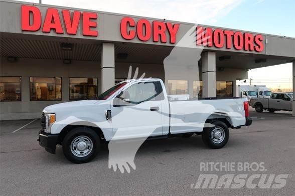 Ford F250 SD Строителство - Други