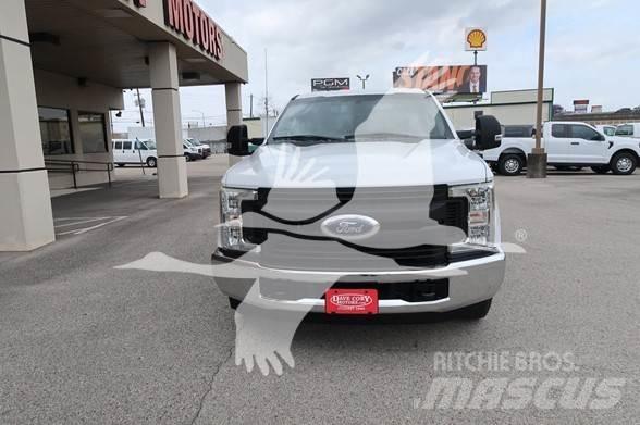 Ford F250 SD Строителство - Други