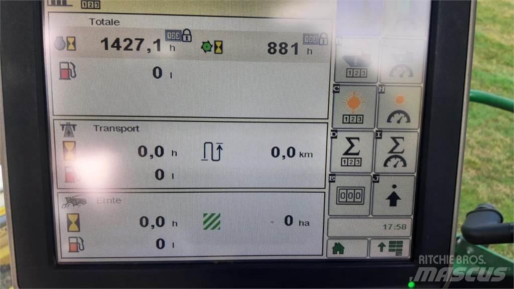 John Deere 8400i Самоходни фуражири