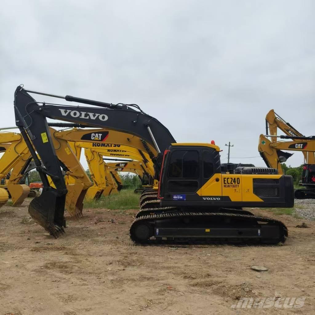Volvo EC 240 Верижен екскаватор