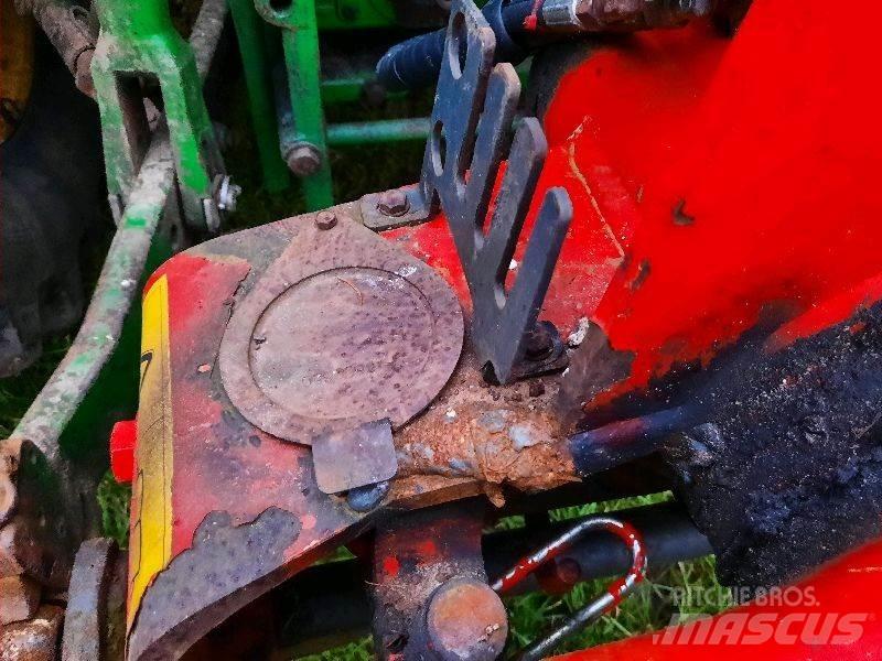 Kuhn MM1235T8010 Плуг
