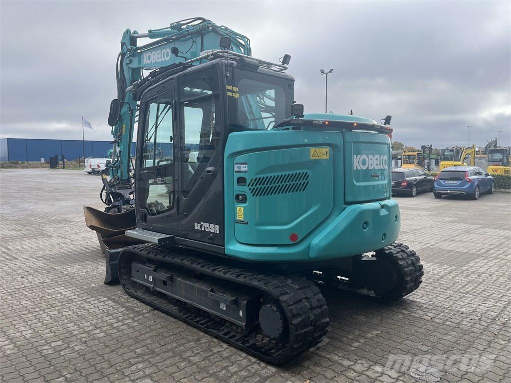 Kobelco SK 75 SR Средни екскаватори 7т - 12т