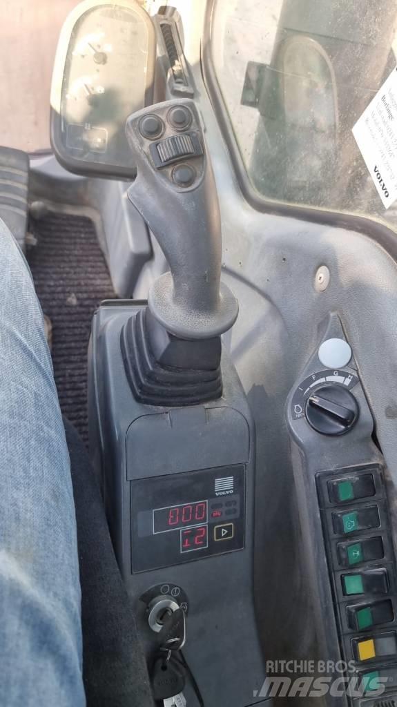 Volvo EC 290 B LC Верижен екскаватор