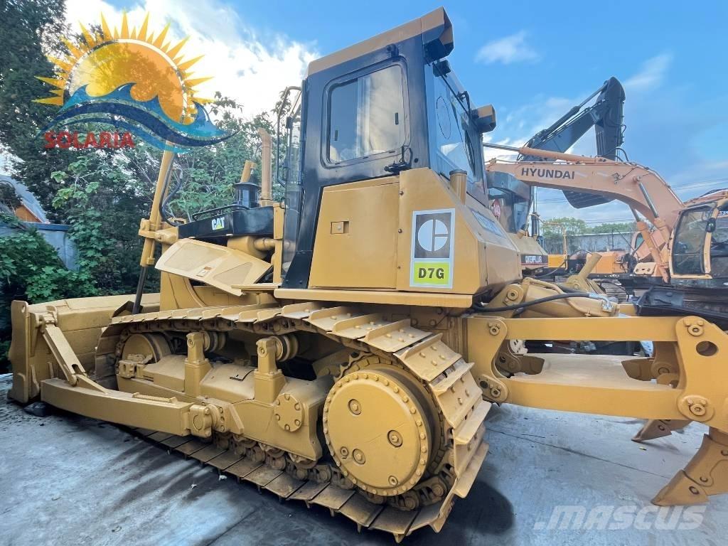 CAT D 7 G Верижни булдозери
