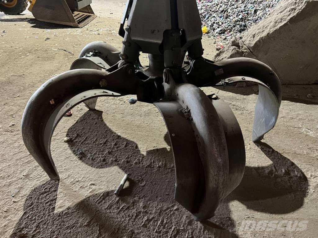 Liebherr LH 22 M Оператори на отпадъци/индустрия
