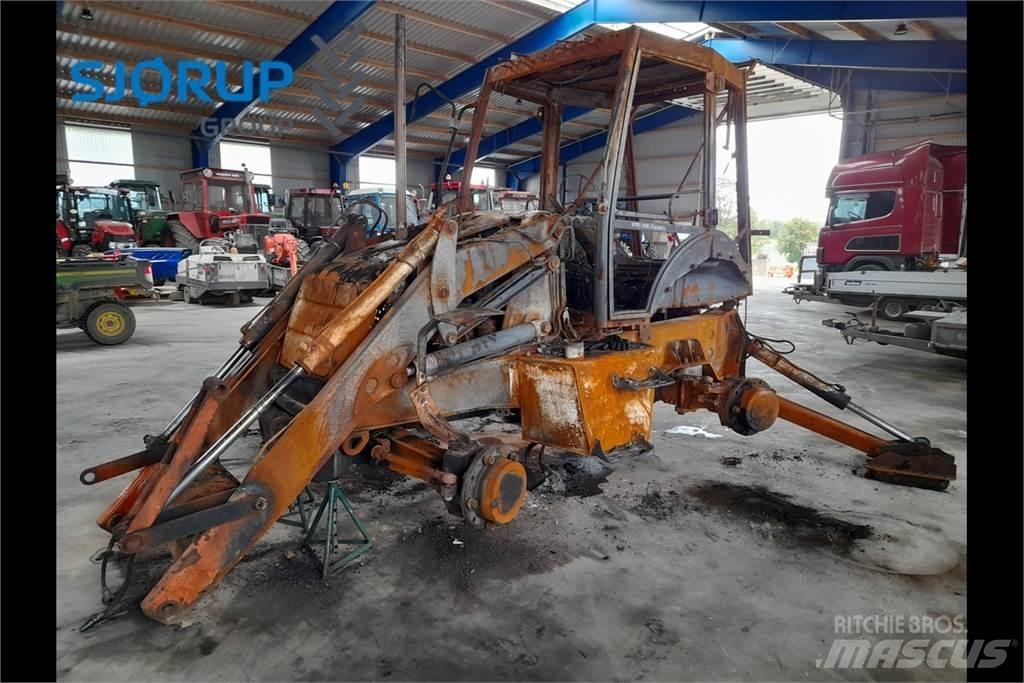 Fiat-Hitachi FB200 Трактори