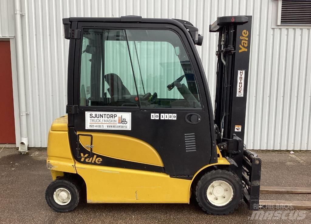 Yale ERP30VL Електрически вилични кари-повдигачи