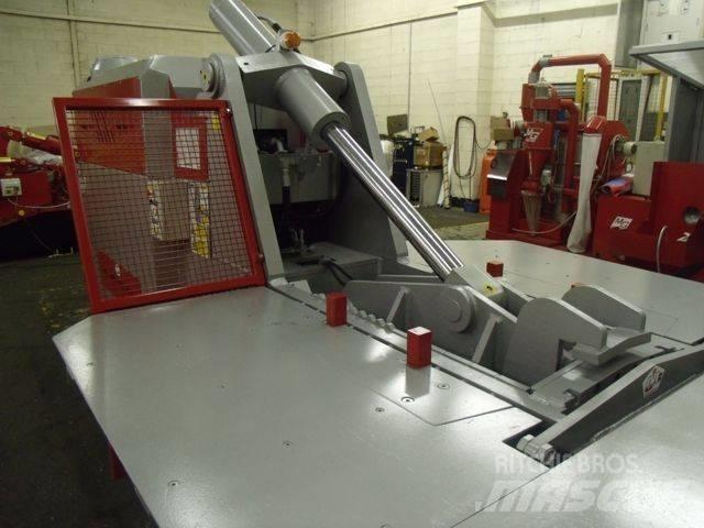McIntyre Metal Baler Промишлени балировачки