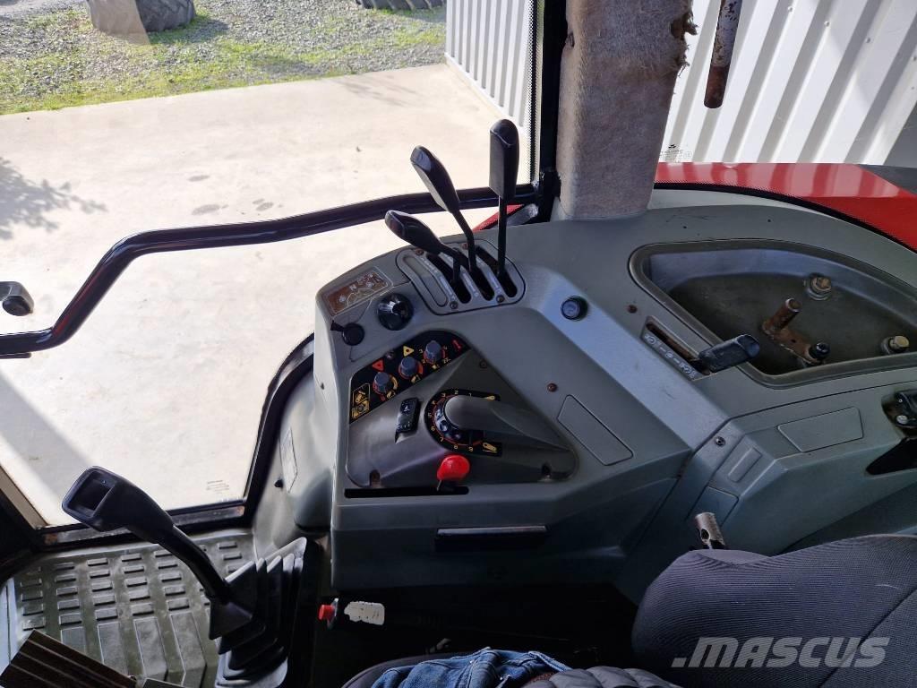 Massey Ferguson 6160 Трактори