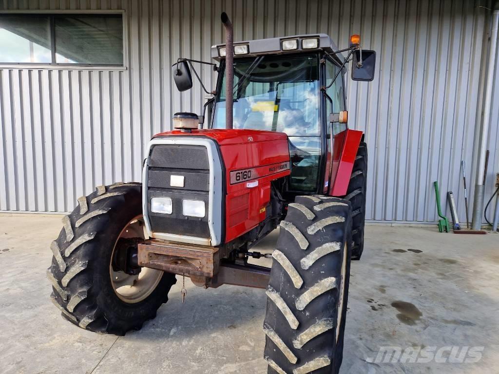 Massey Ferguson 6160 Трактори