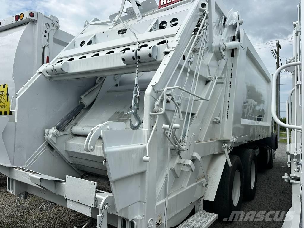 Mack MRU 633 Камиони за отпадъци