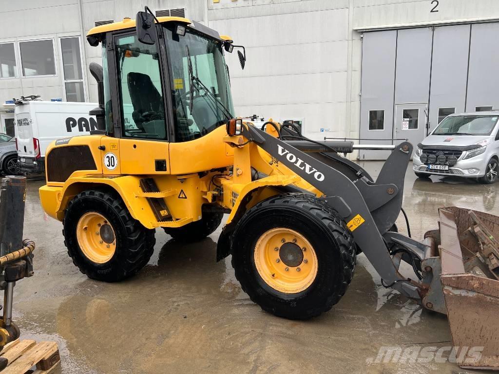 Volvo L 35 G Колесни товарачи
