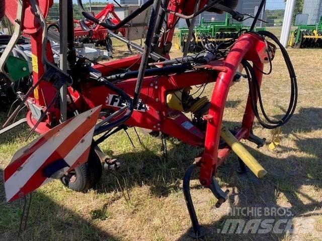 Fella TH 900 Hydro Гребла и сенообръщачки