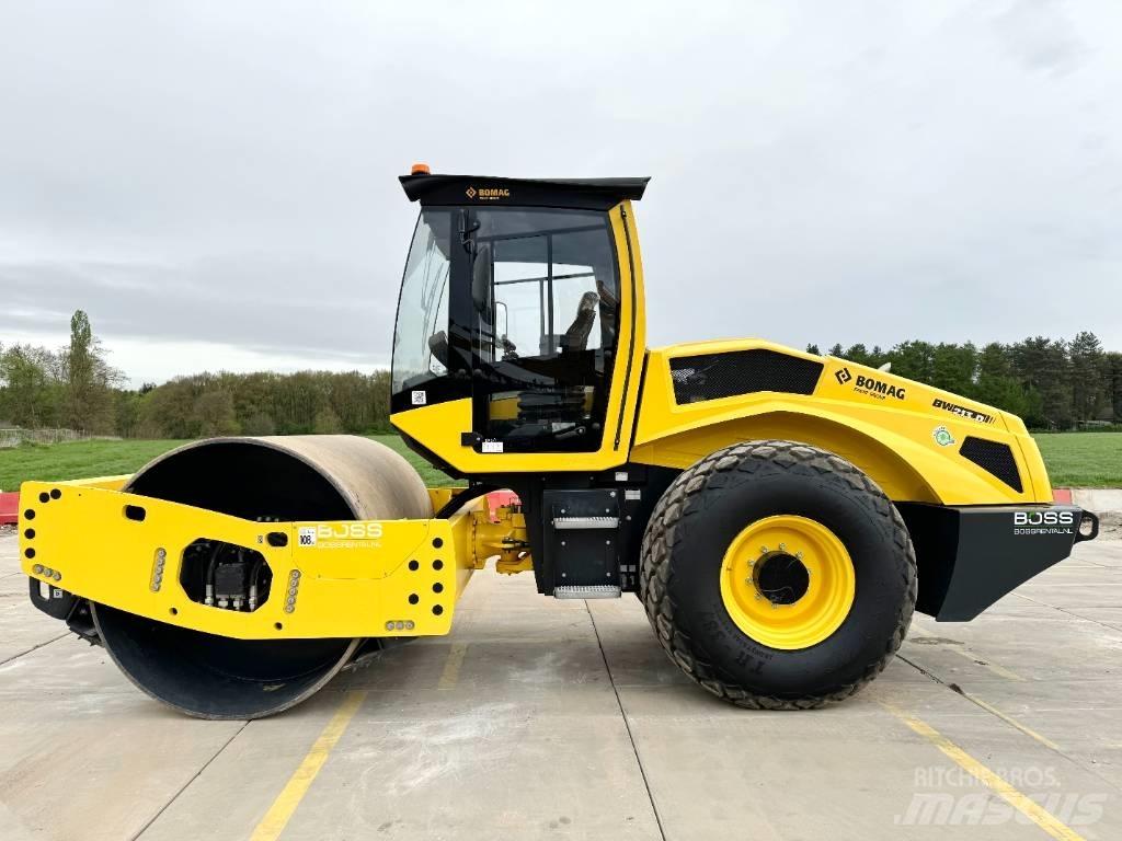 Bomag BW213D-5 Еднобарабанни ролки
