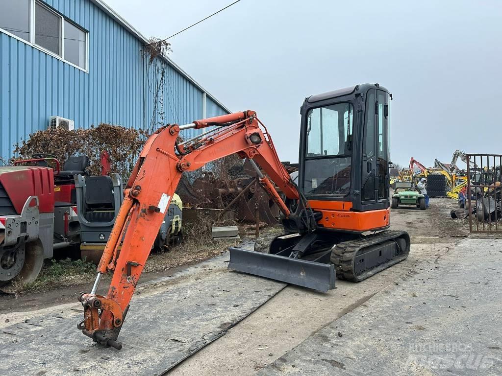 Hitachi ZX 27 U-2 Мини екскаватори < 7 т