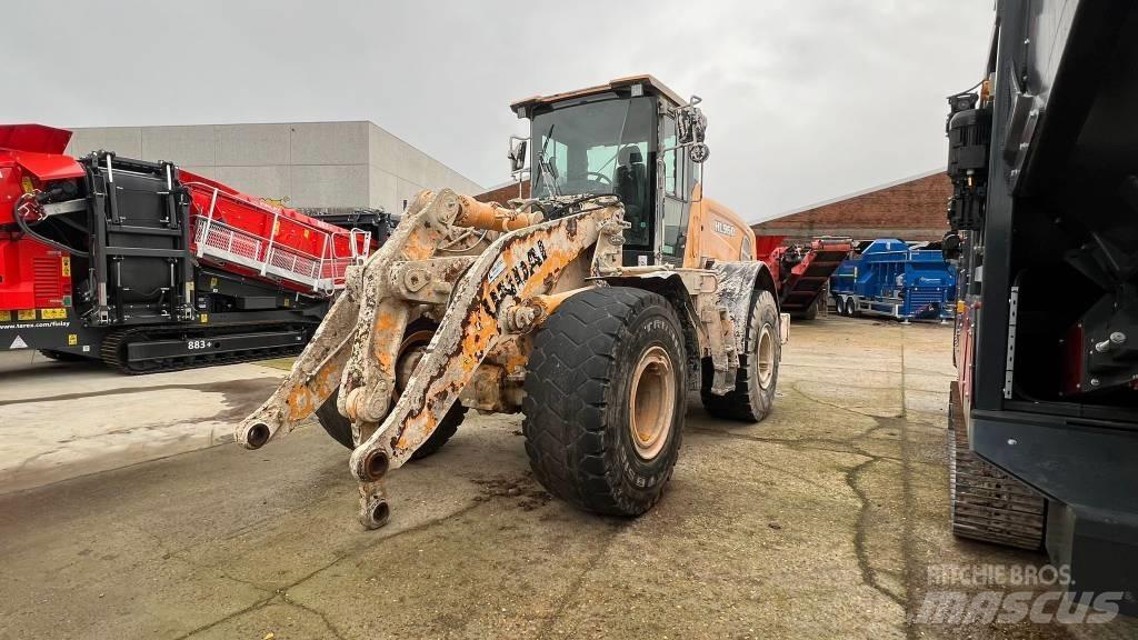 Hyundai HL 960 Колесни товарачи