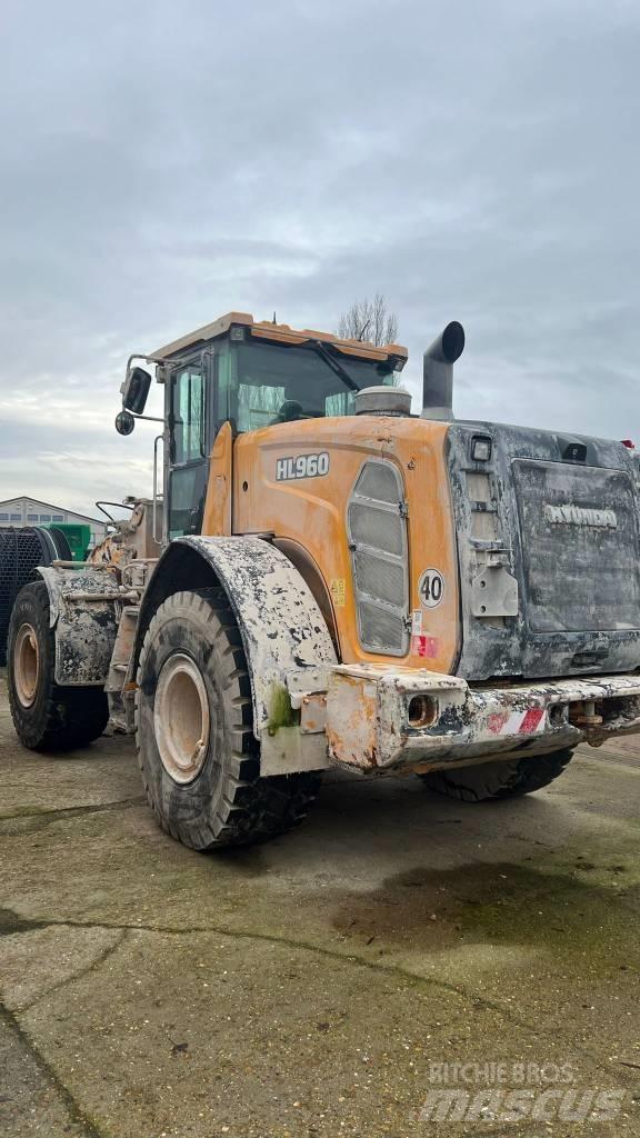 Hyundai HL 960 Колесни товарачи