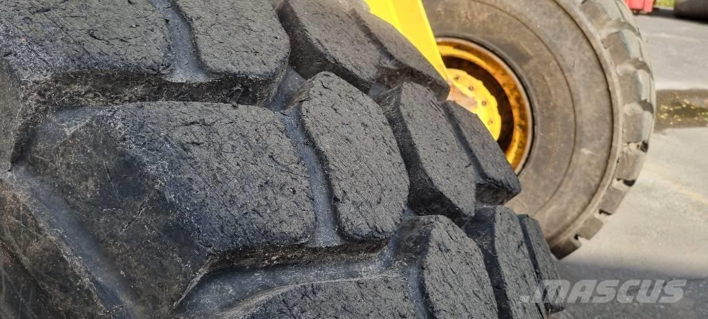 Volvo L 120 E Колесни товарачи