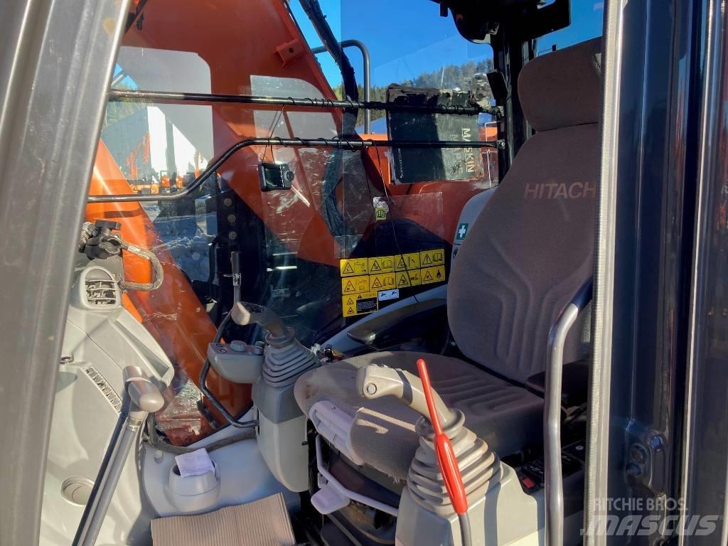 Hitachi ZX225USLC-5 Верижен екскаватор