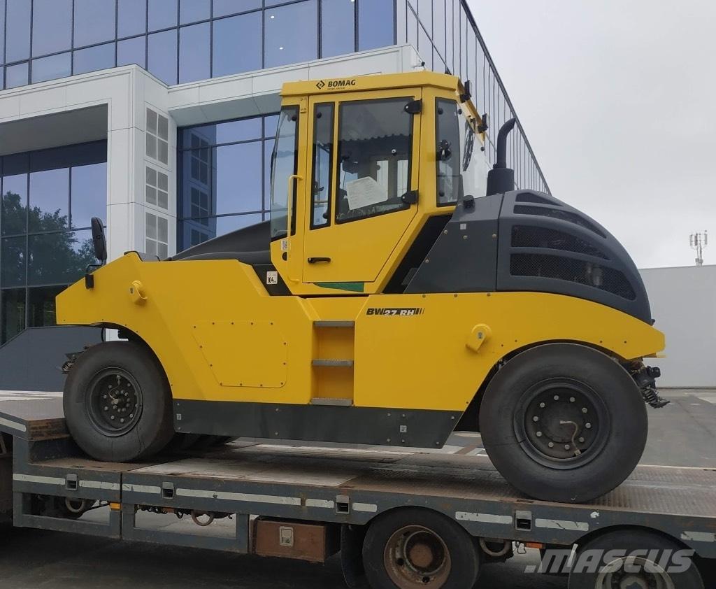 Bomag BW 24 R H Пневматични гумени  ролки

