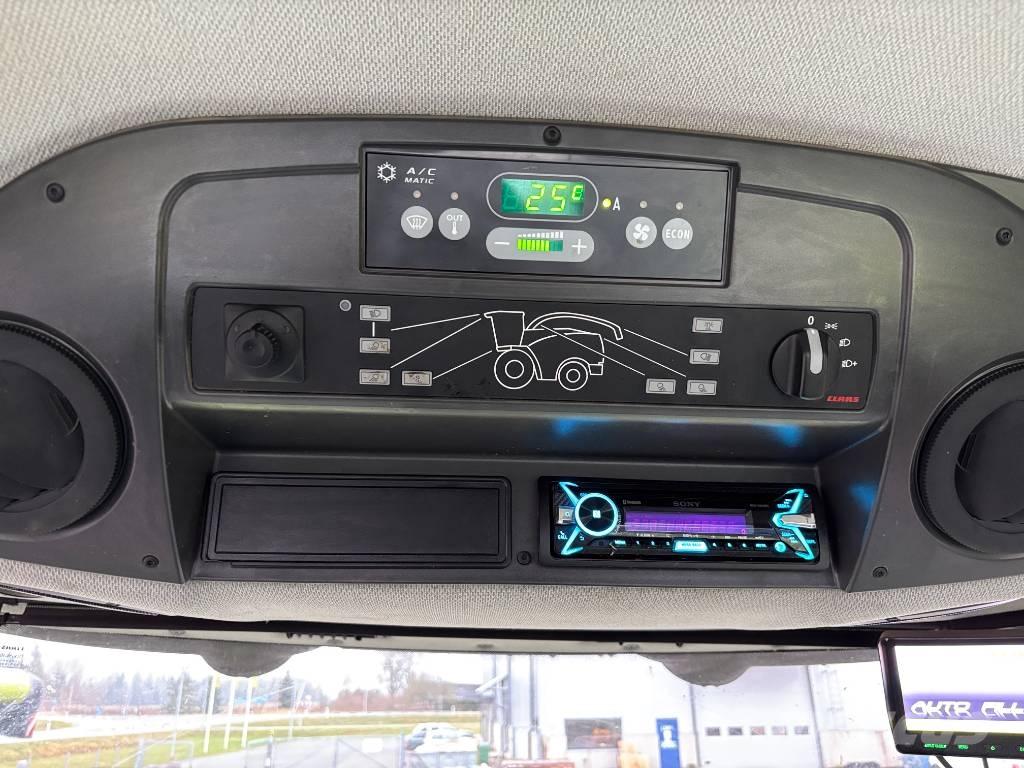 CLAAS Jaguar 930 Самоходни фуражири