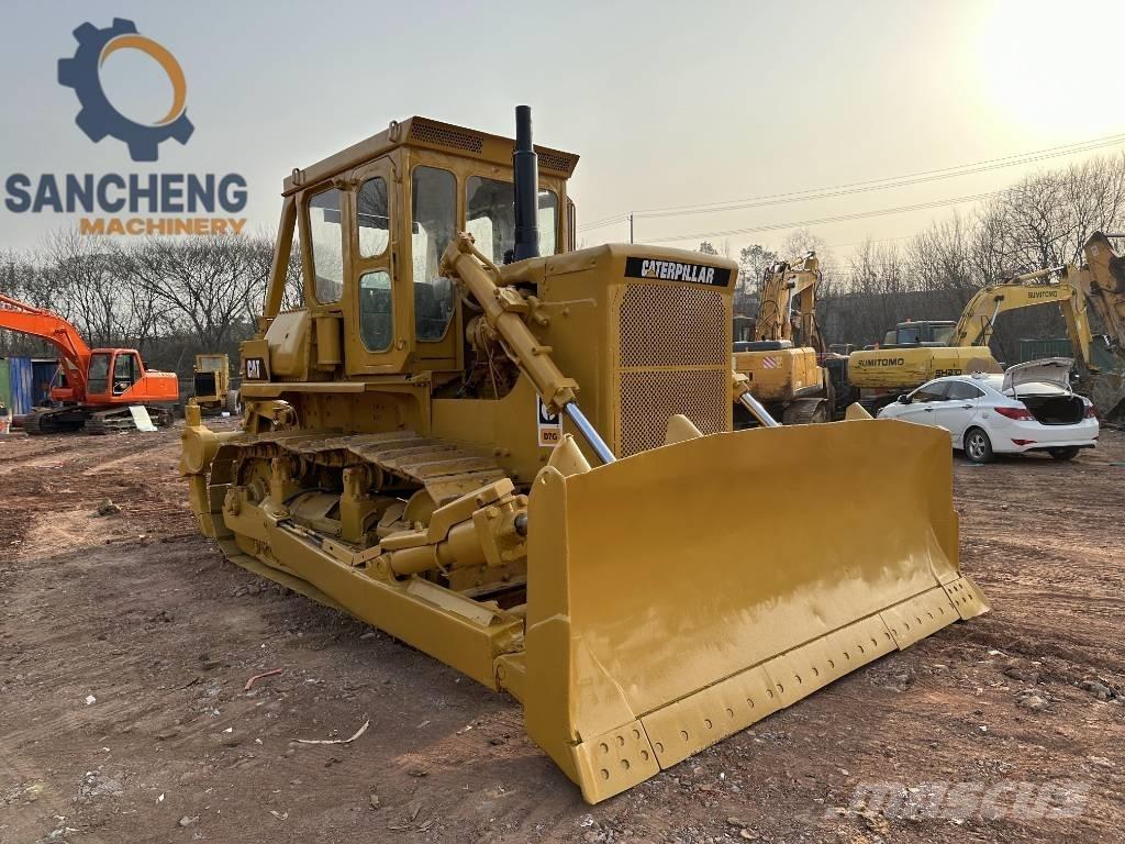 CAT D 7 G Верижни булдозери
