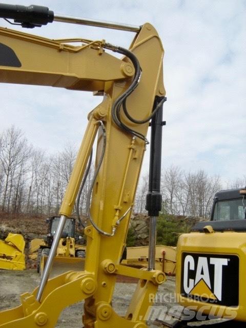 CAT 311F Верижен екскаватор