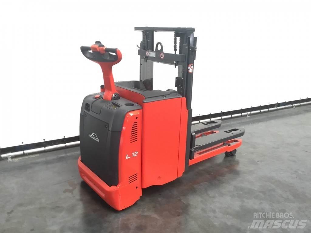 Linde L 12 L Колички високоповдигачи с теглич