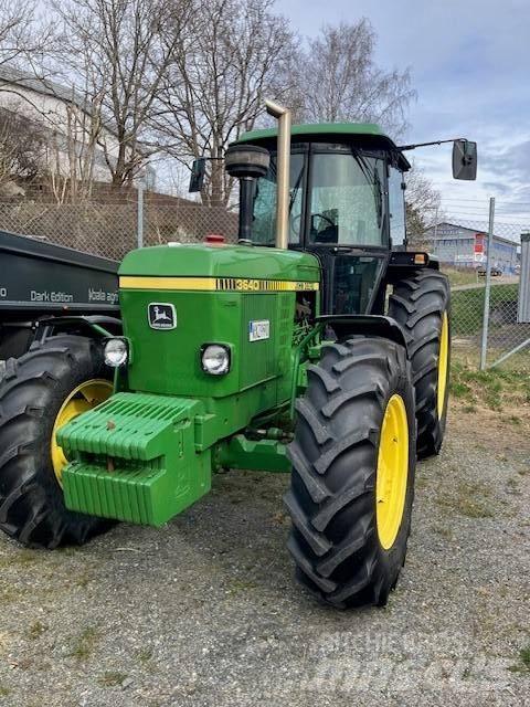 John Deere 3640 MFWD Трактори
