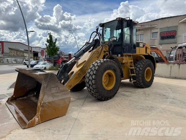 CAT 930 H Колесни товарачи