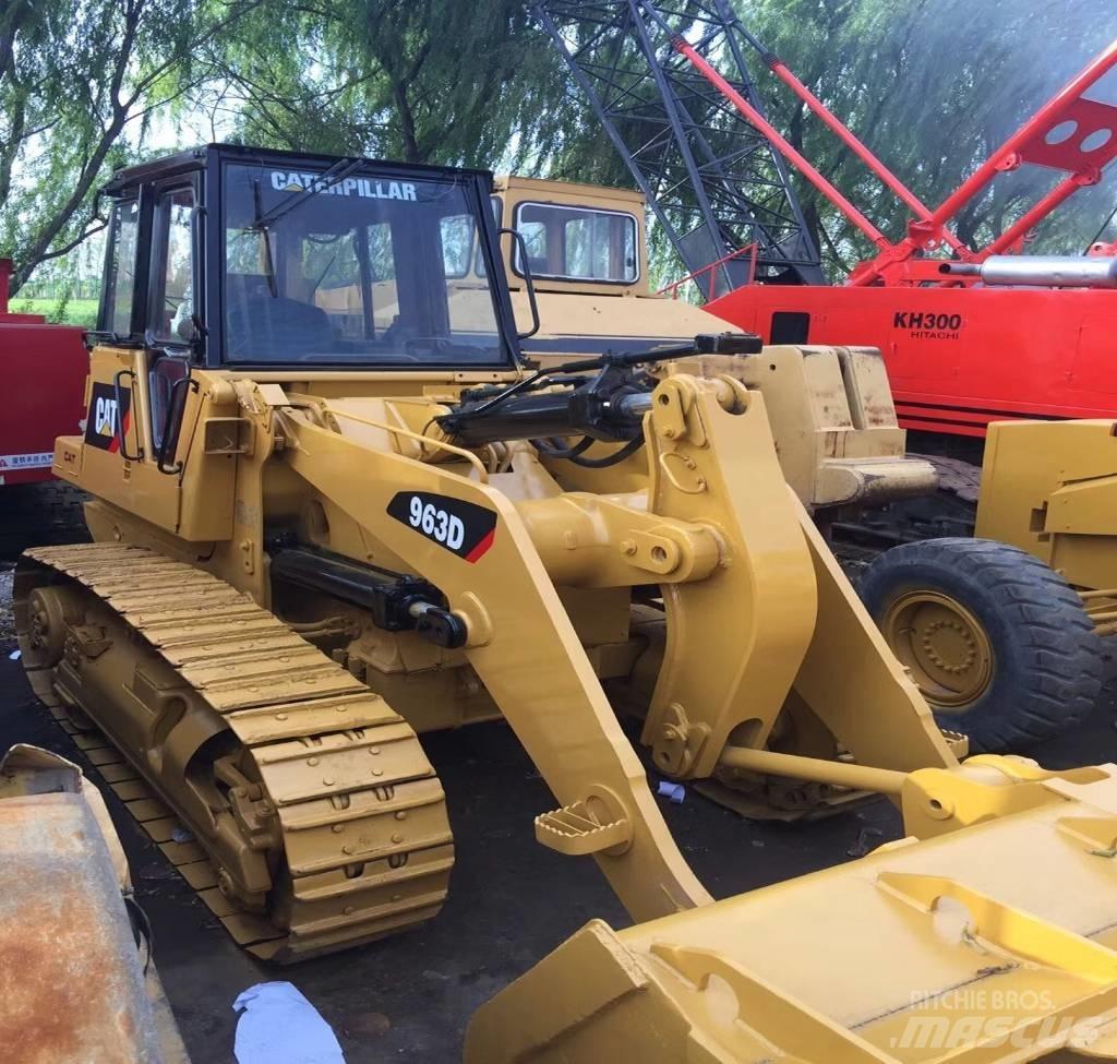 CAT 963 Верижен товарач