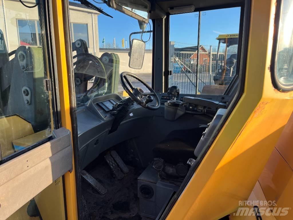 Lundberg 345 Ti Колесни товарачи