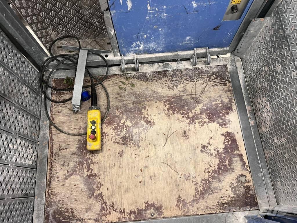 Geda 300 Z-ZP Строителни подемници