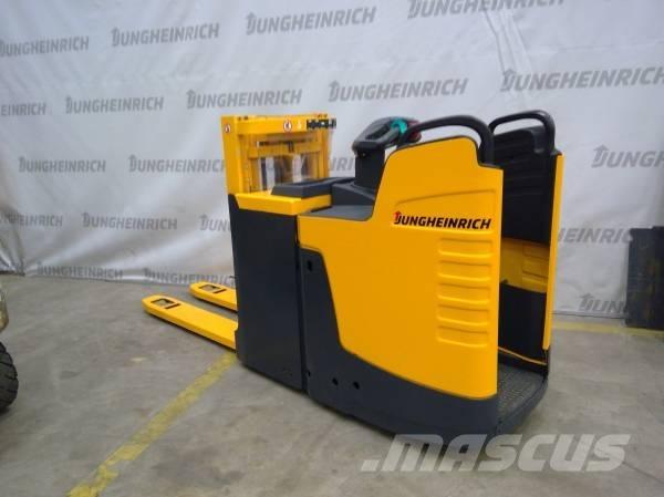 Jungheinrich ERD 220 Самоходни товарачи