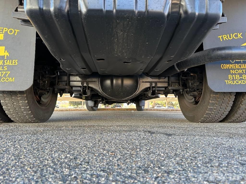 Ford F 550 SD Камиони за дървени стърготини
