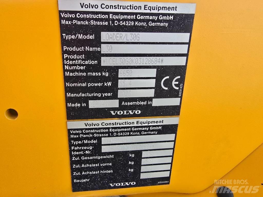 Volvo L 30 G Колесни товарачи