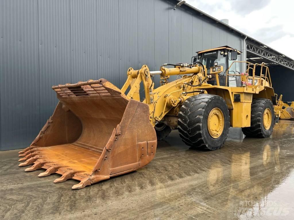 CAT 988H Колесни товарачи
