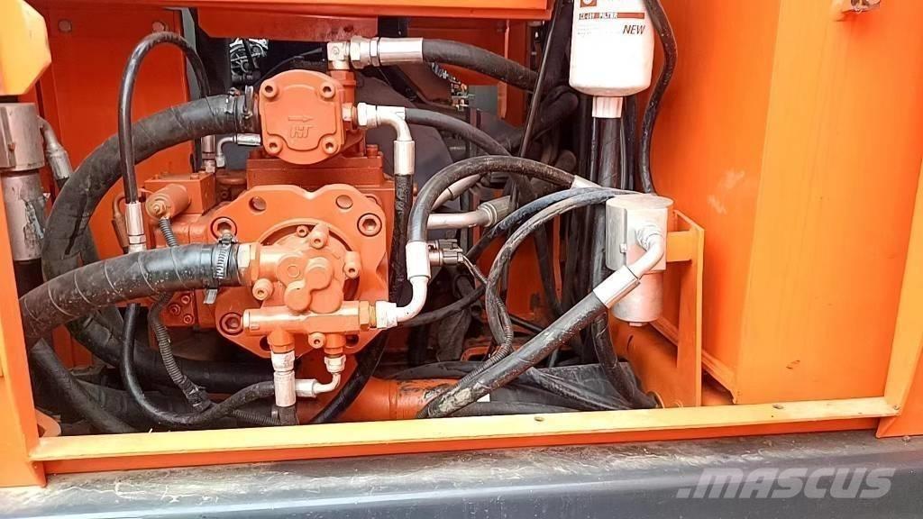 Doosan 150 W Колесни екскаватори