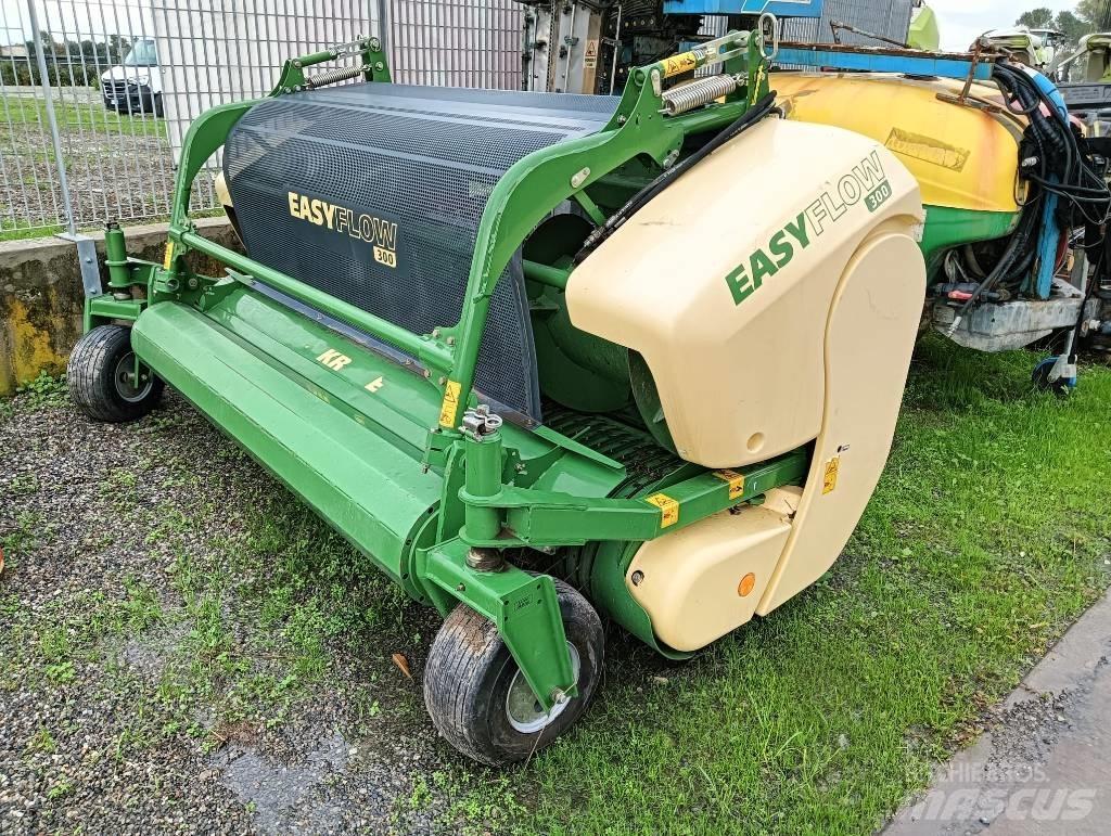Krone Easy Flow 300 Самоходни фуражири