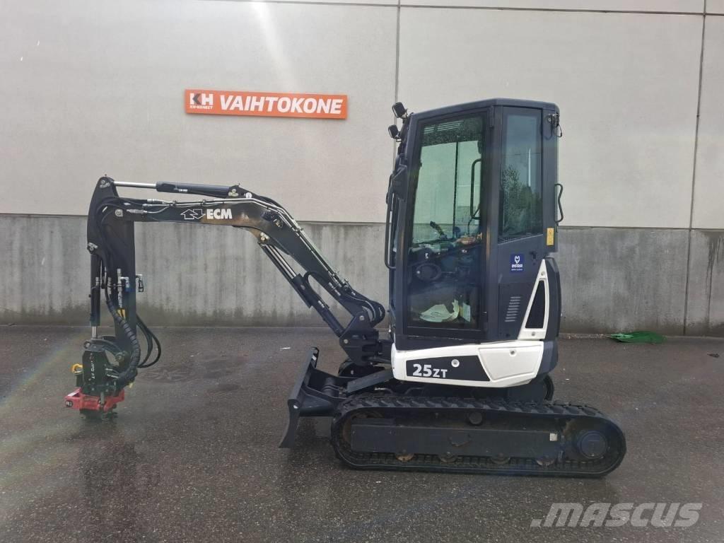ECM 25 ZT Мини екскаватори < 7 т